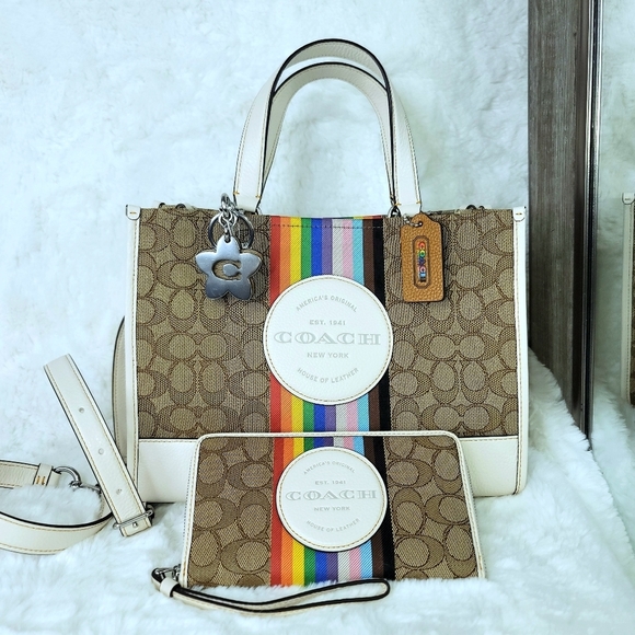 3 PCS COACH SET Handbag Purse Bag Shoulder Bag Wallet Wallet Charm NWT Matching - Picture 15 of 15